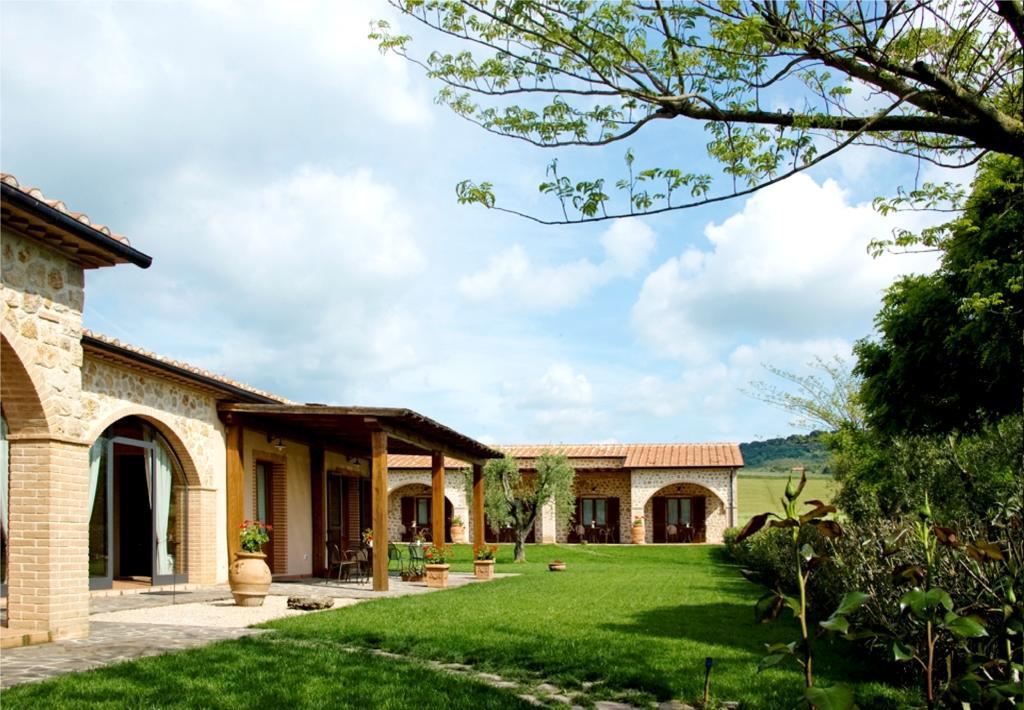 Bio Agriturismo Le Cascatelle Saturnia Dış mekan fotoğraf